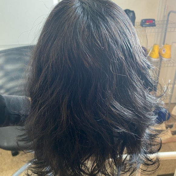 Motown Tress Wig. - Picture 4 of 6